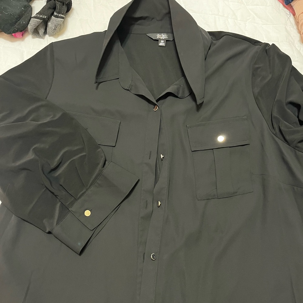 Slim Factor 3x black button up blouse NWOT